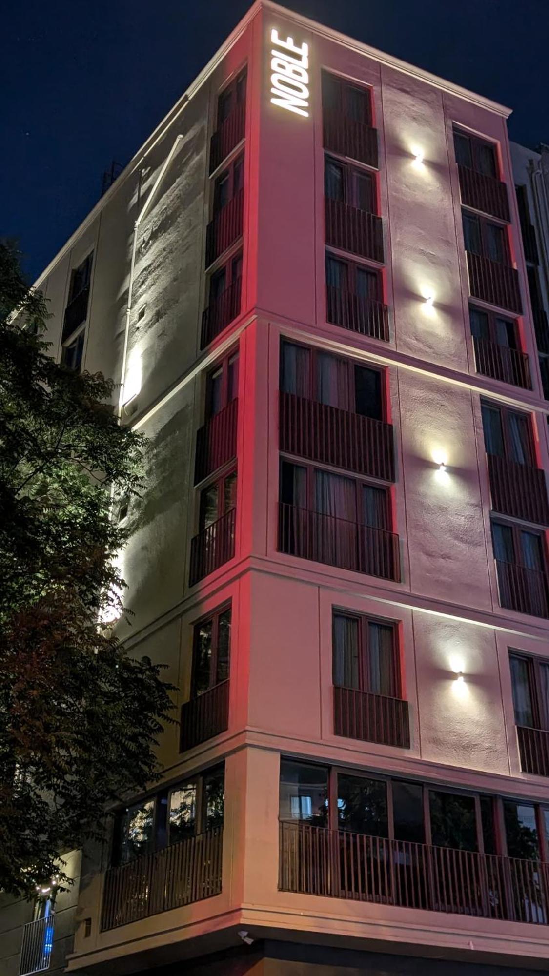 Hotel Noble Pangalti Istanbul Exterior foto